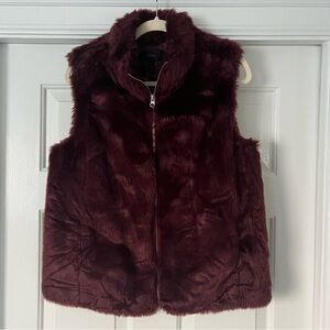 J Crew Faux Fur Vest, size S, Burgundy
